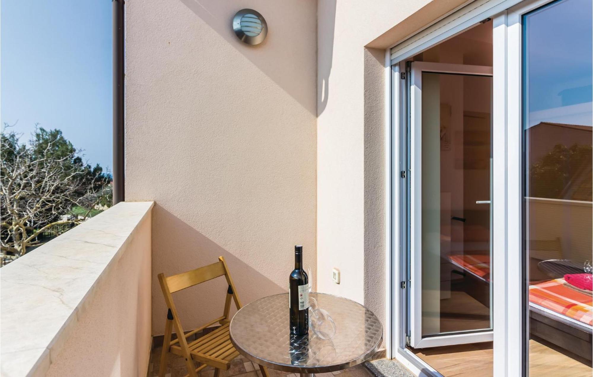 Two-Bedroom Apartment in Fažana Buitenkant foto